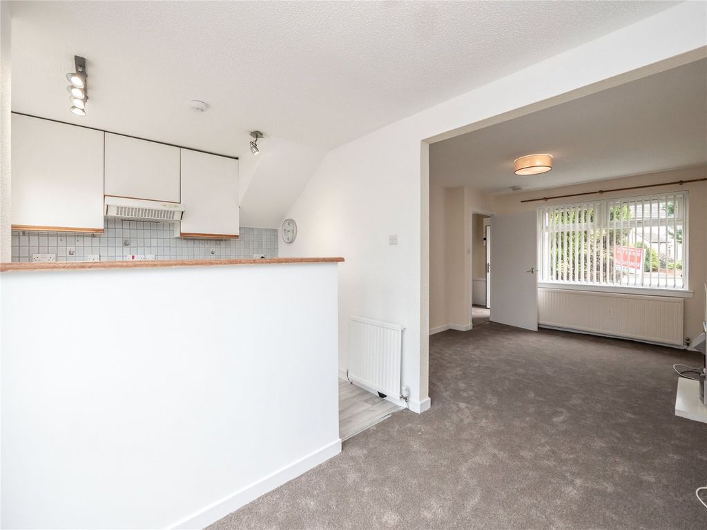 Property photo 3 of 17 Picture No. 33