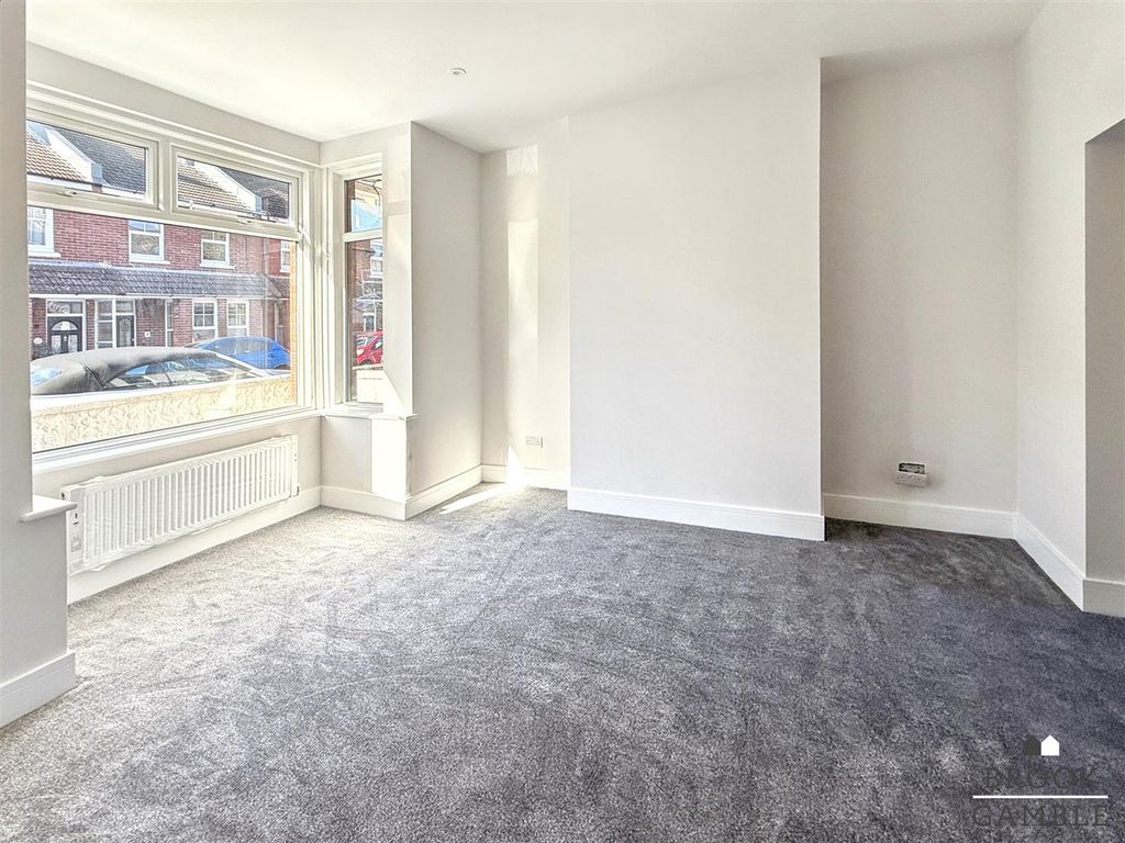 Property photo 2 of 15 Email Info@Brookgamble.Co.uk