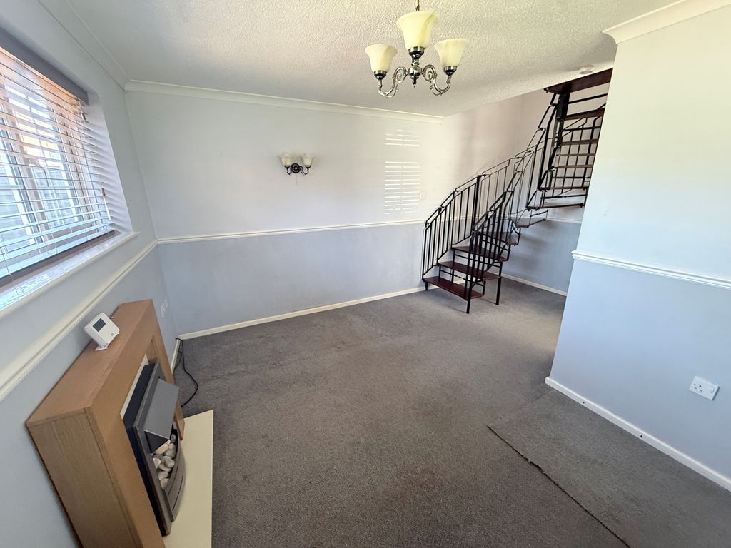 Property photo 2 of 9 Gallery