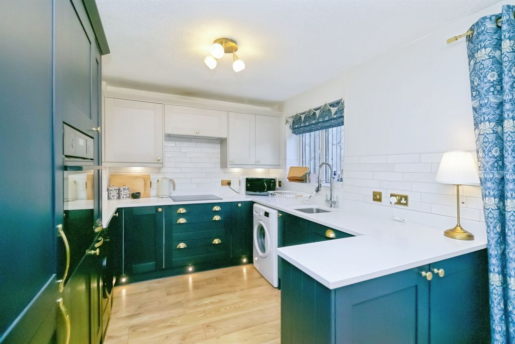 Property photo 3 of 17