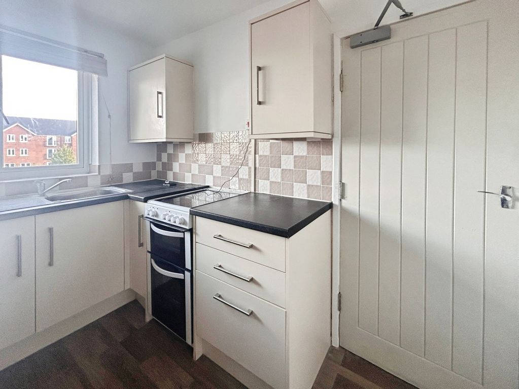 Property photo 3 of 7 Pbox-Img.Jpg