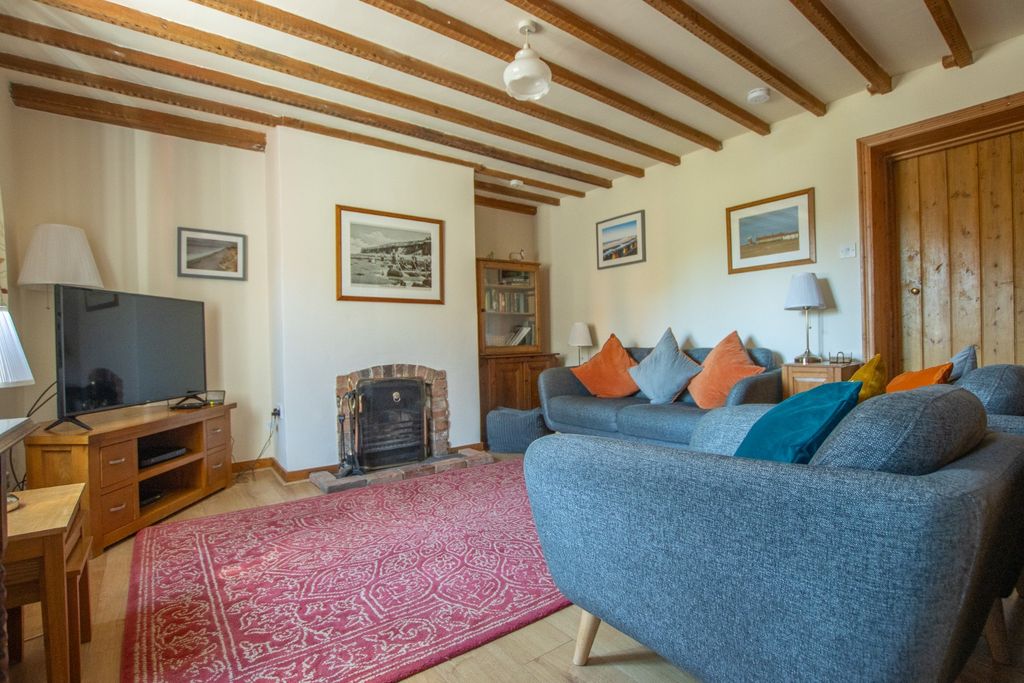 Property photo 3 of 15 3320577