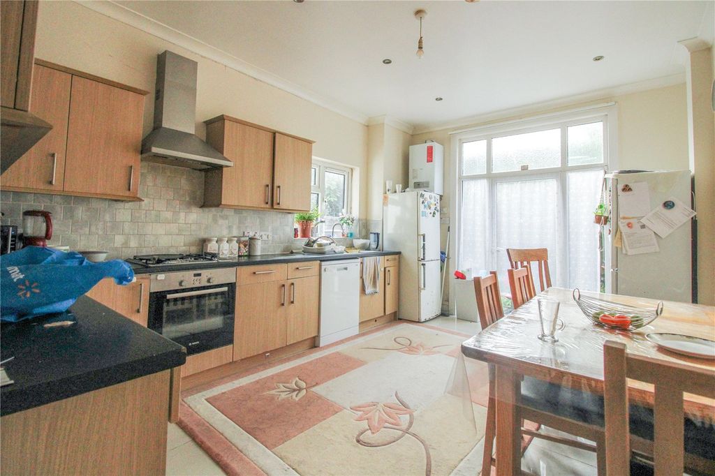 Property photo 2 of 12 Picture No. 03