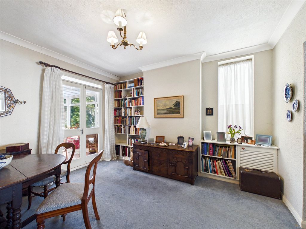 Property photo 3 of 10 Picture No. 05