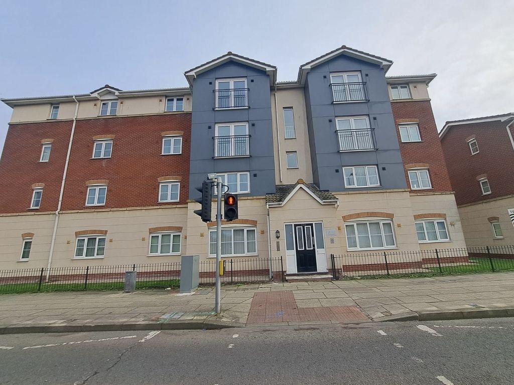 Property photo 2 of 14