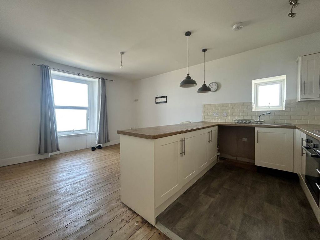 Property photo 2 of 8 Img_2218