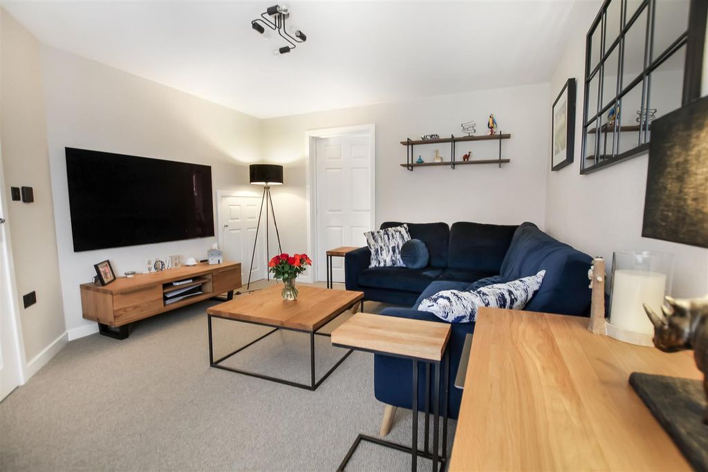 Property photo 2 of 15 Img_0673.Jpg