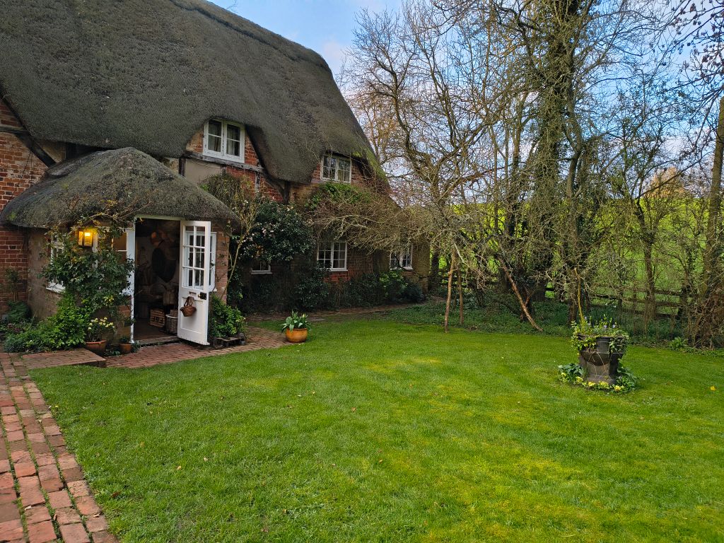 Property photo 1 of 9