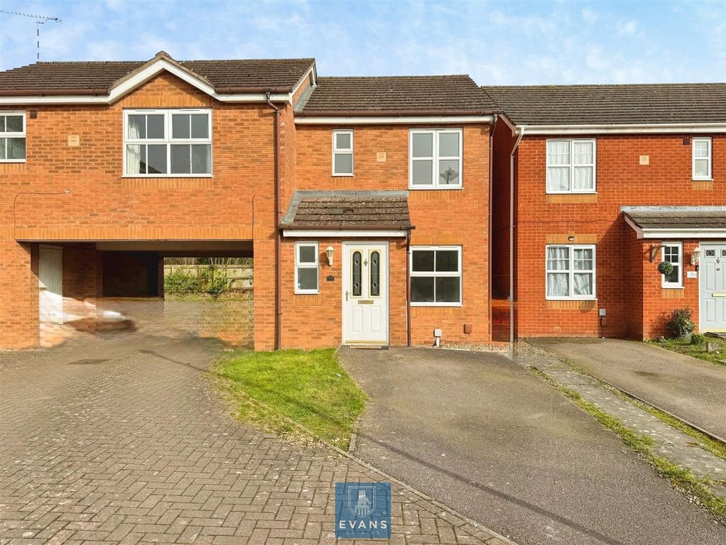 Property photo 1 of 13 Front