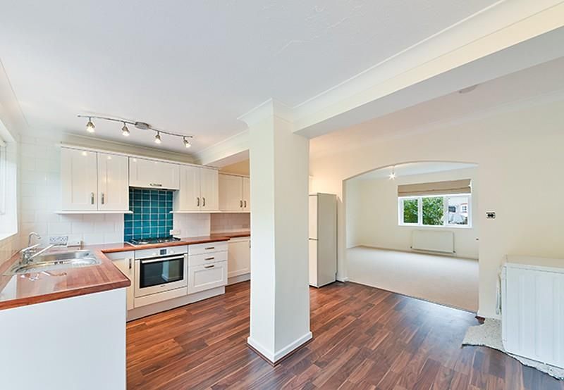 Property photo 1 of 8 Image