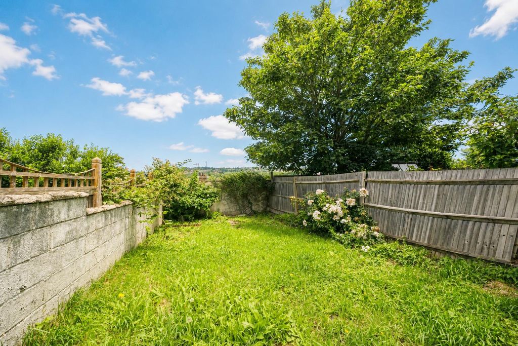 Property photo 2 of 10 0cc81Bcd-F3A7-4Adc-B6De-5B343144F949.Png