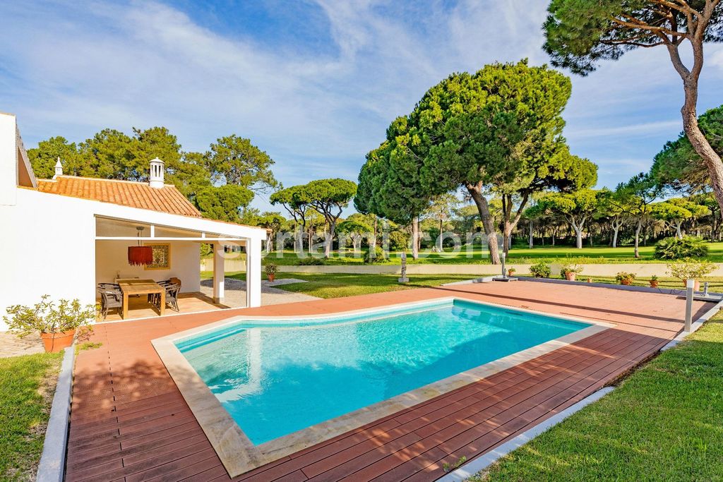 Property photo 1 of 28