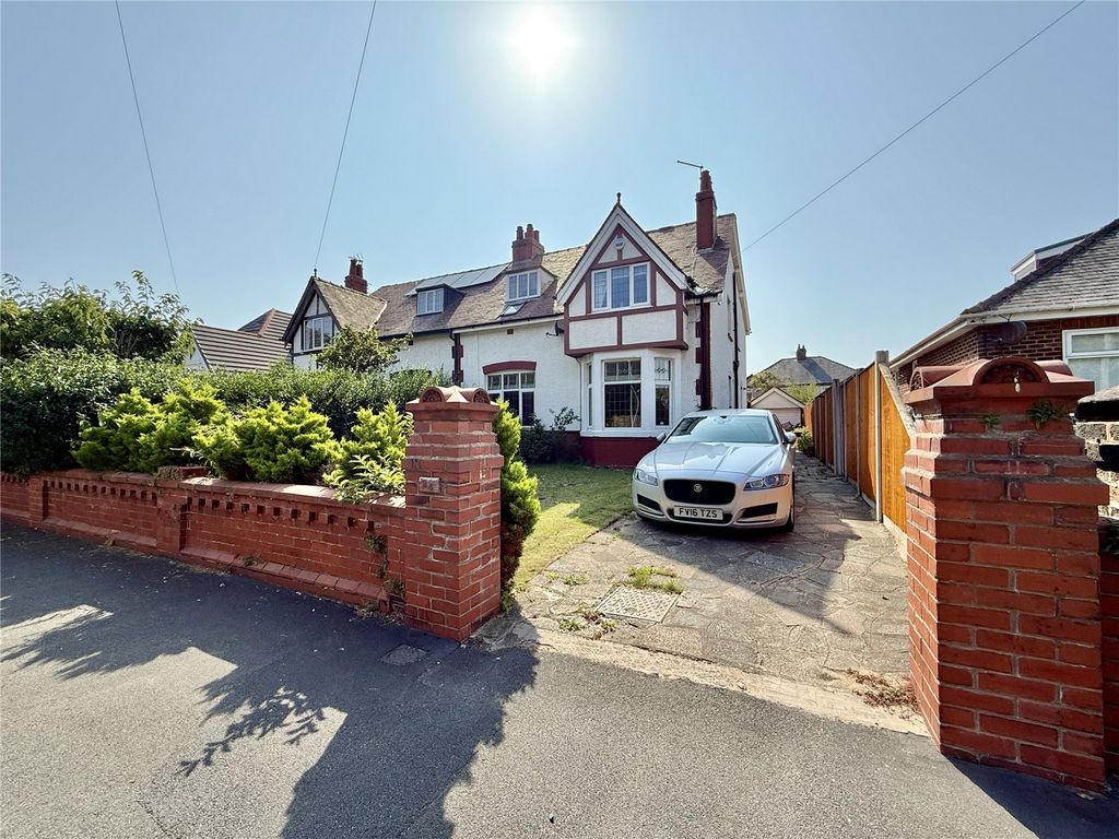 Property photo 1 of 25 Picture No. 04