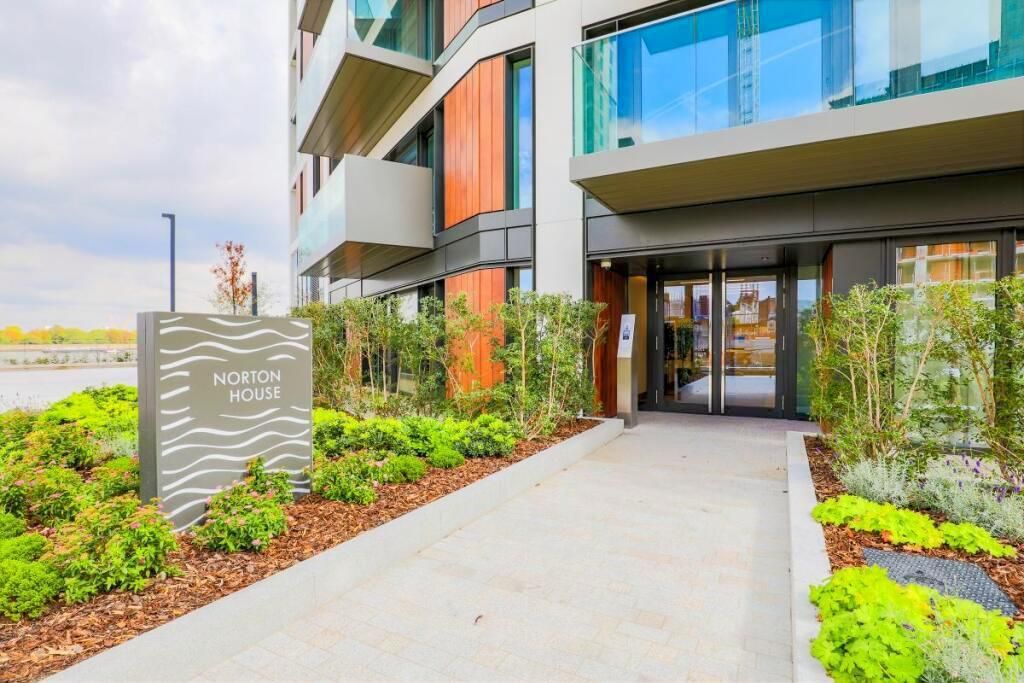 Property photo 1 of 13 Norton House External.Jpg