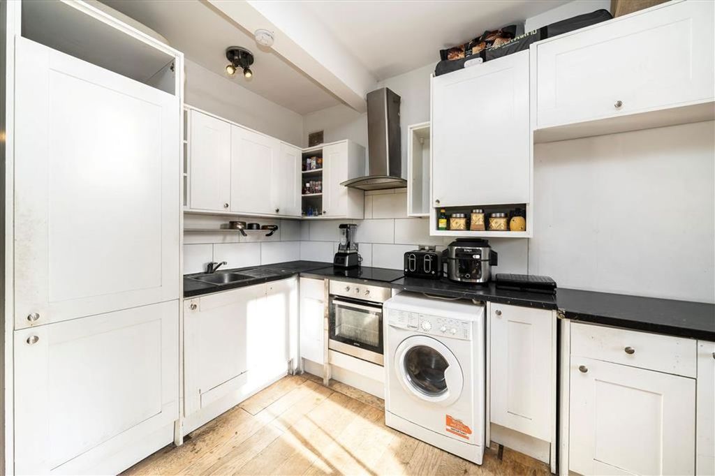 Property photo 3 of 5