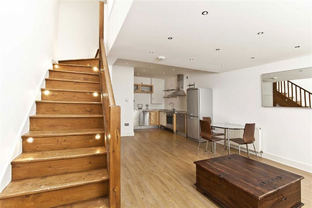 Property photo 2 of 5