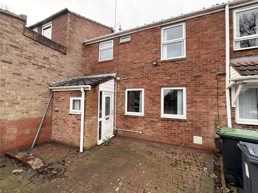 Property photo 2 of 19 Picture No. 35