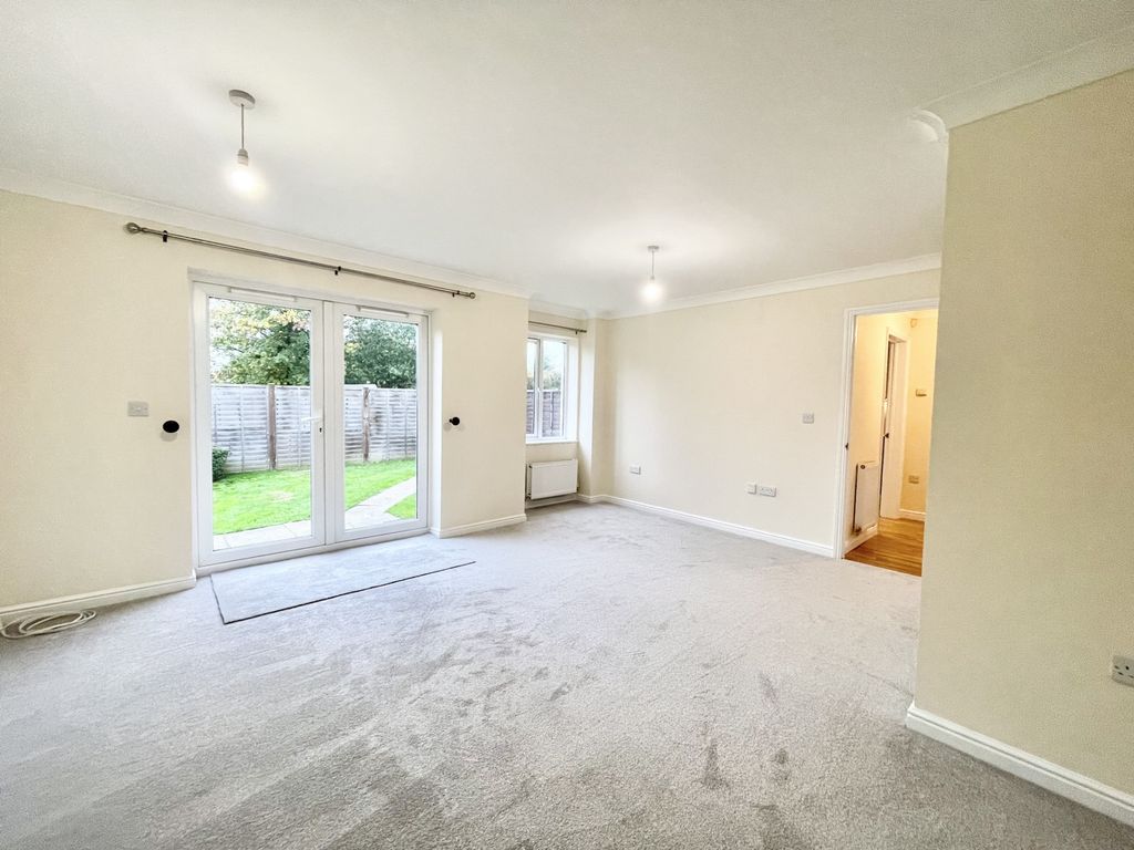Property photo 2 of 16 Photo 2