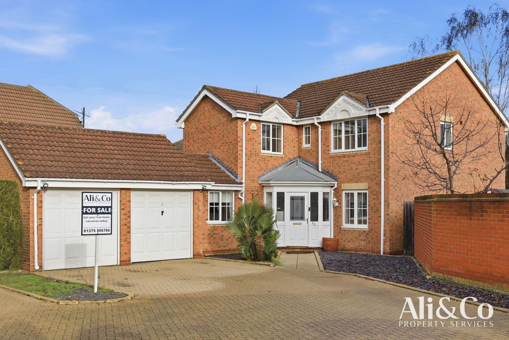 Property photo 1 of 33