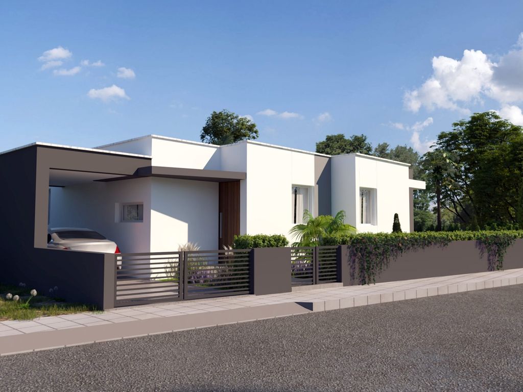 Property photo 3 of 10