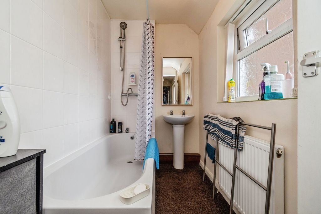 Property photo 2 of 20 Pbox-Img.Jpg