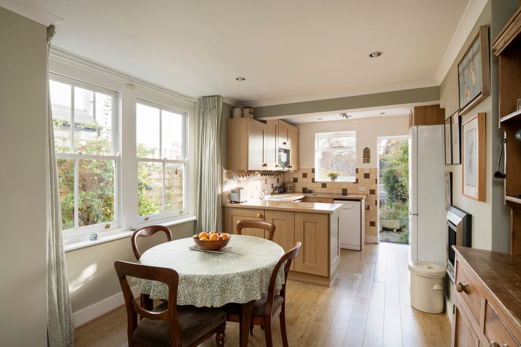 Property photo 3 of 24 Photo 3