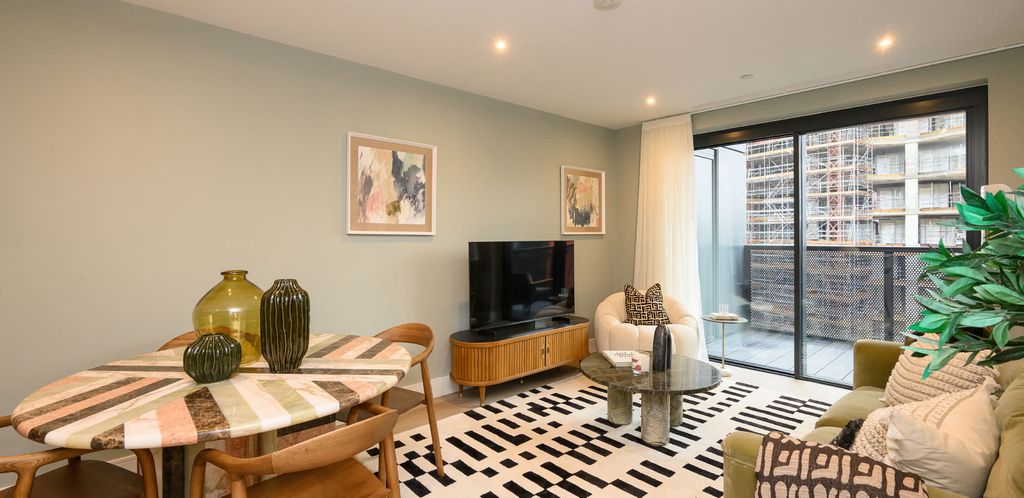 Property photo 1 of 1 Modern Designed And Decorated Living Room Dining Area.