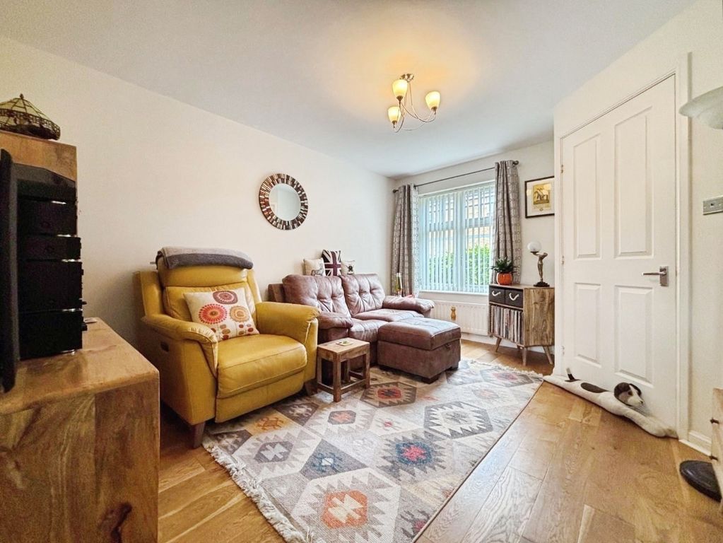 Property photo 3 of 22