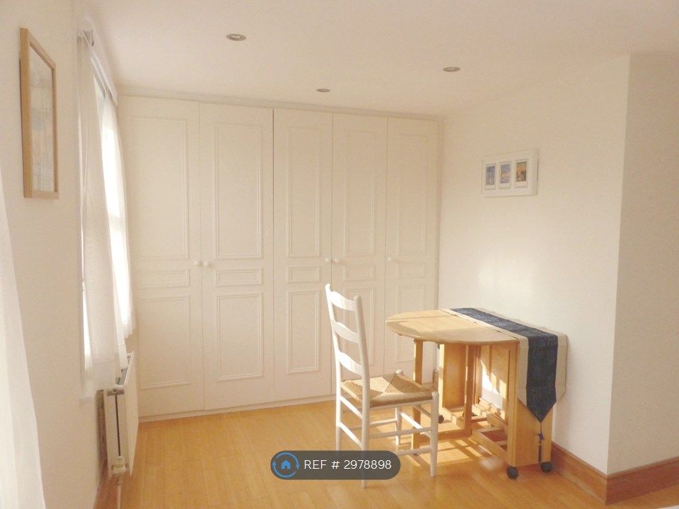 Property photo 3 of 15 Bedroom 1