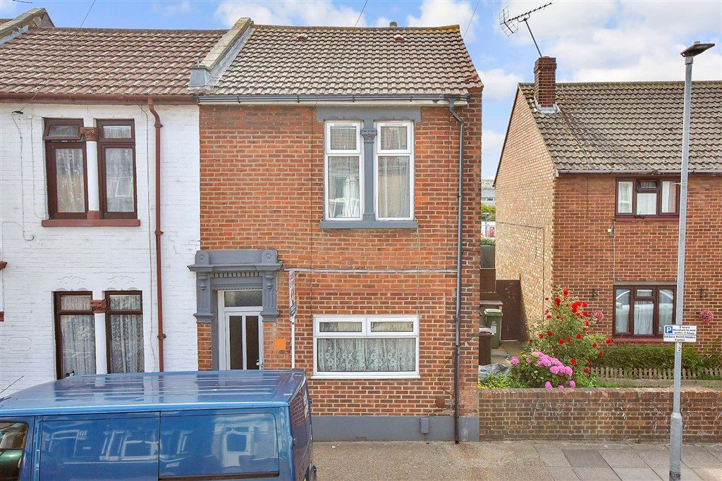 Property photo 1 of 9 External (Web)