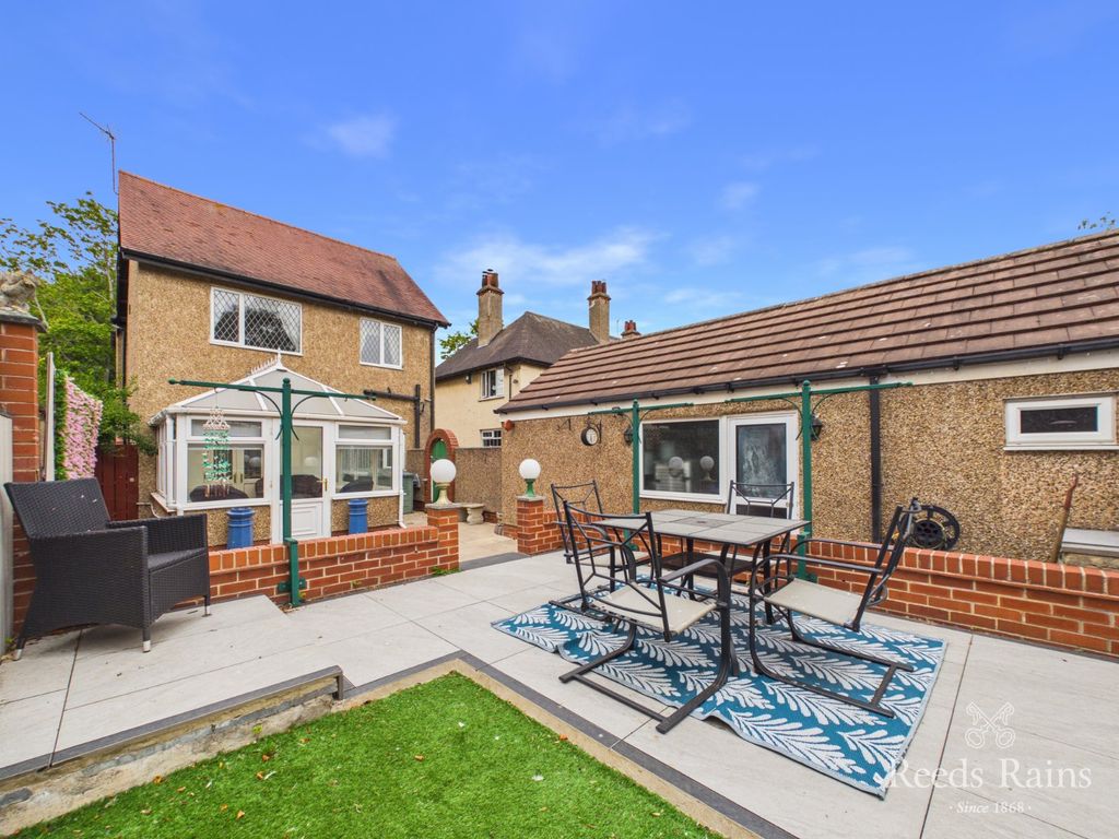 Property photo 3 of 31 Rear Garden
