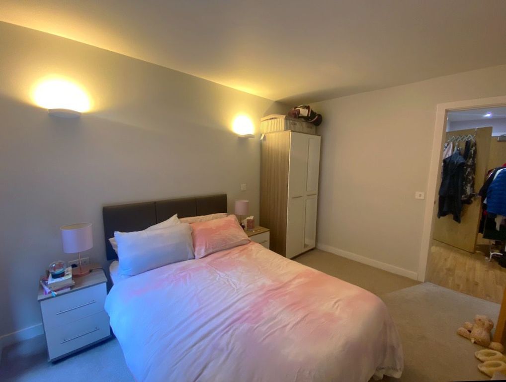 Property photo 3 of 6