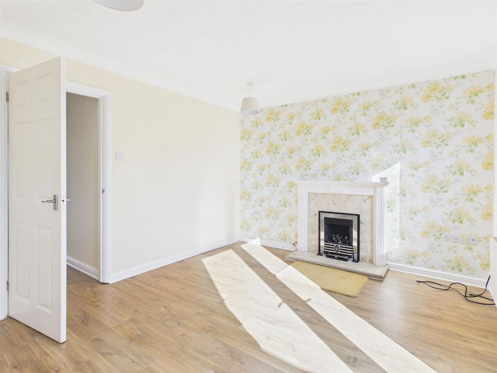 Property photo 2 of 10 Cam04116G0-Pr0315-Still003.Jpg