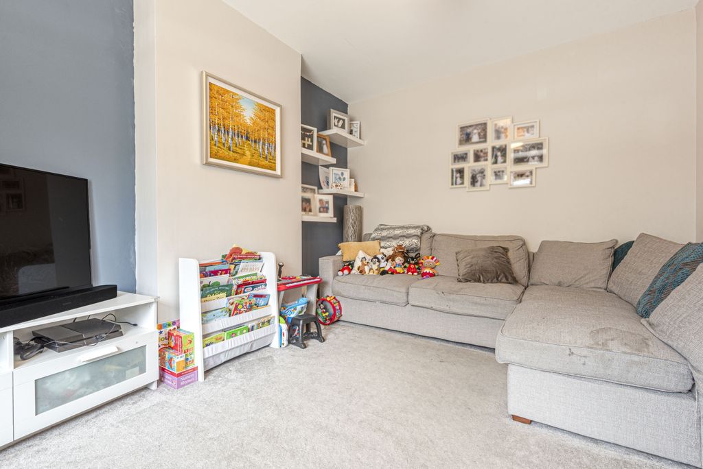 Property photo 2 of 10 Reception Room