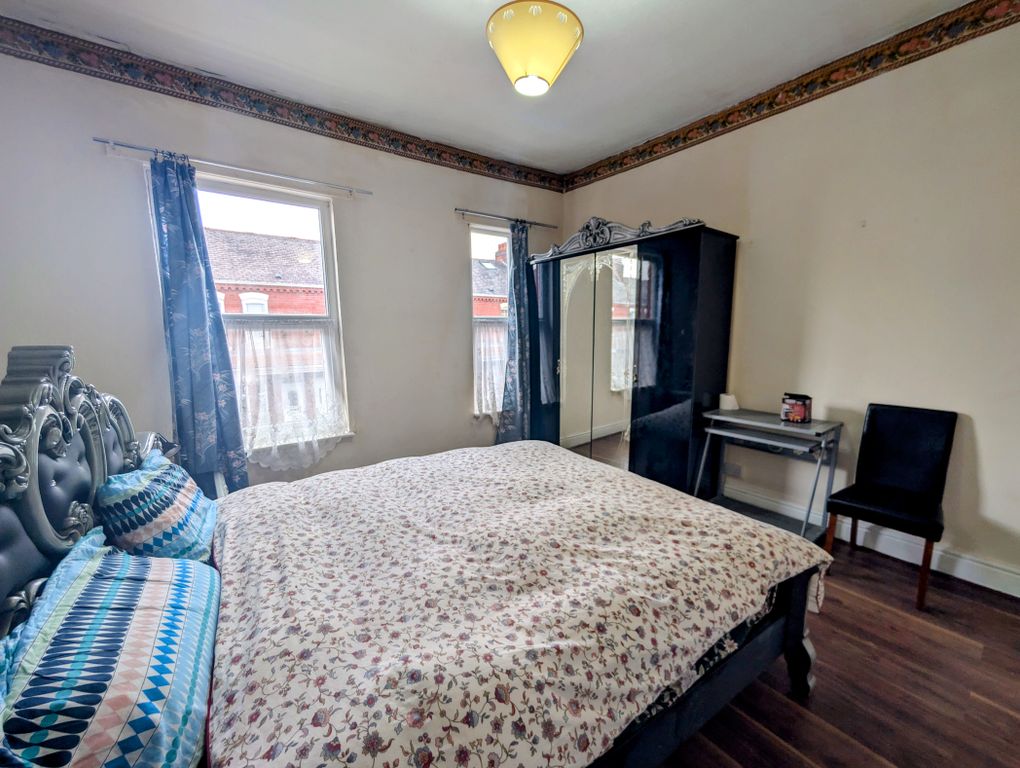 Property photo 3 of 8