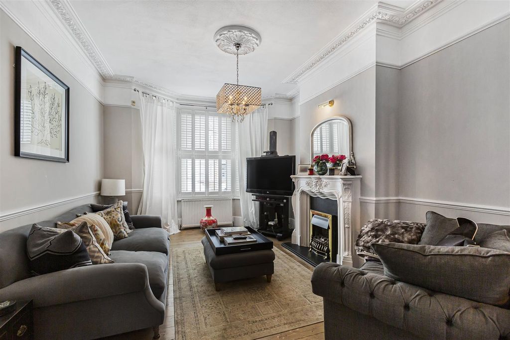 Property photo 3 of 39 3