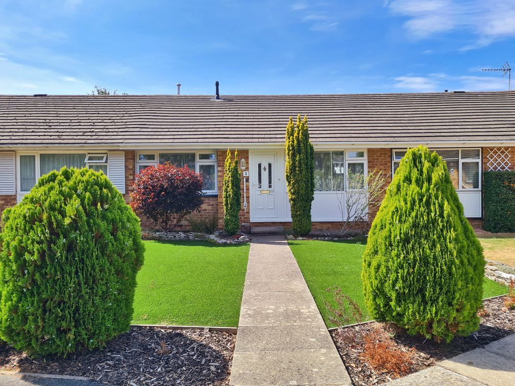 Property photo 1 of 18