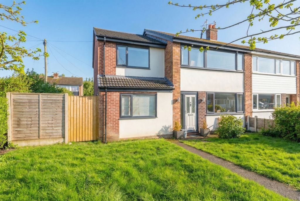 Property photo 1 of 9 Front