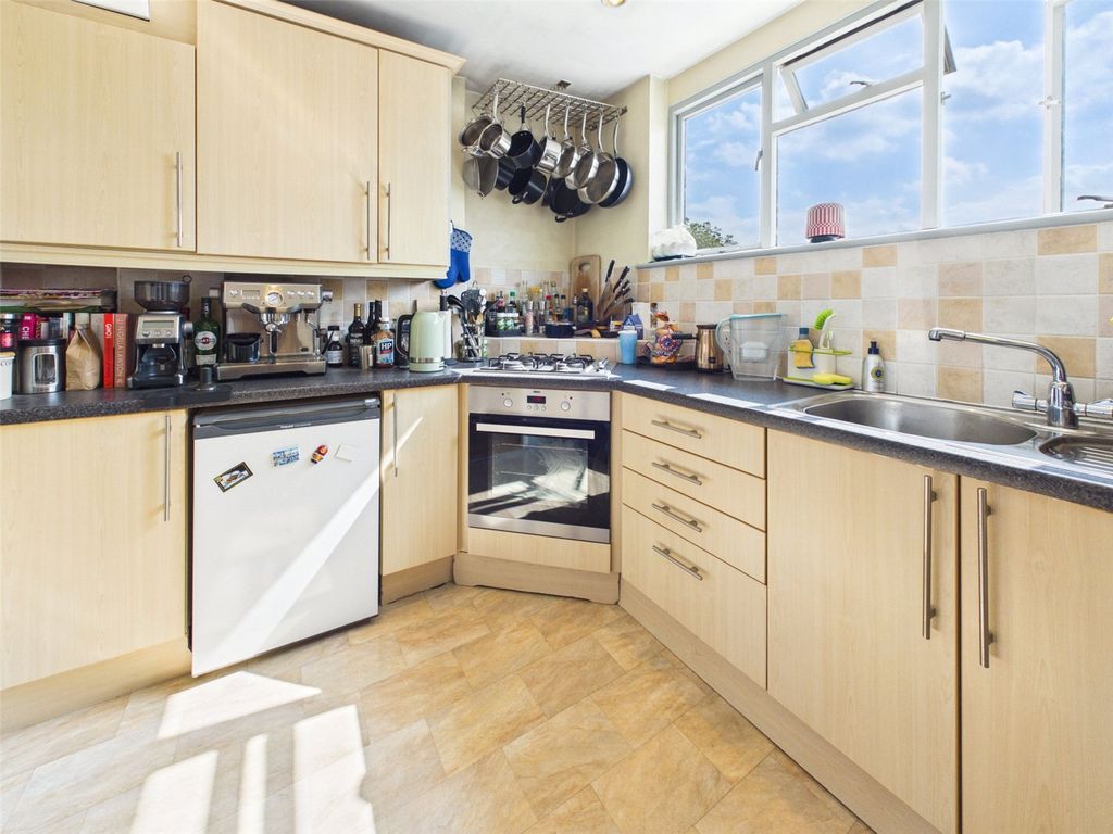 Property photo 2 of 6 Picture No. 02