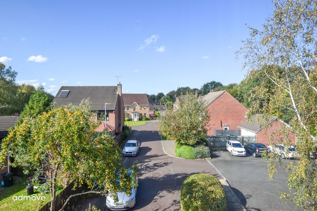 Property photo 2 of 13 Photo 10