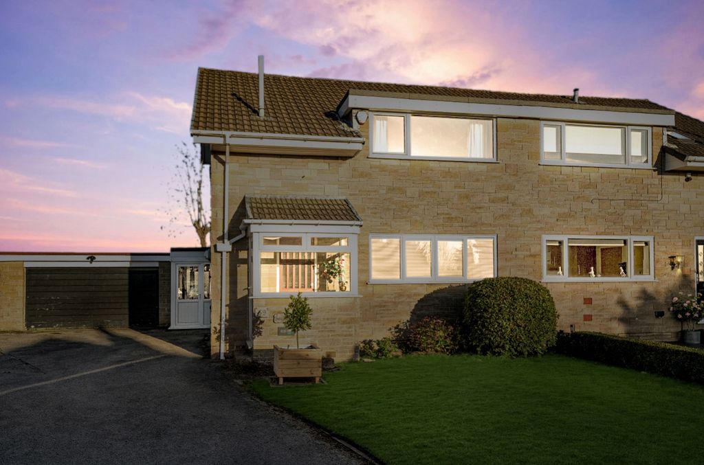 Property photo 1 of 20 Dusk View