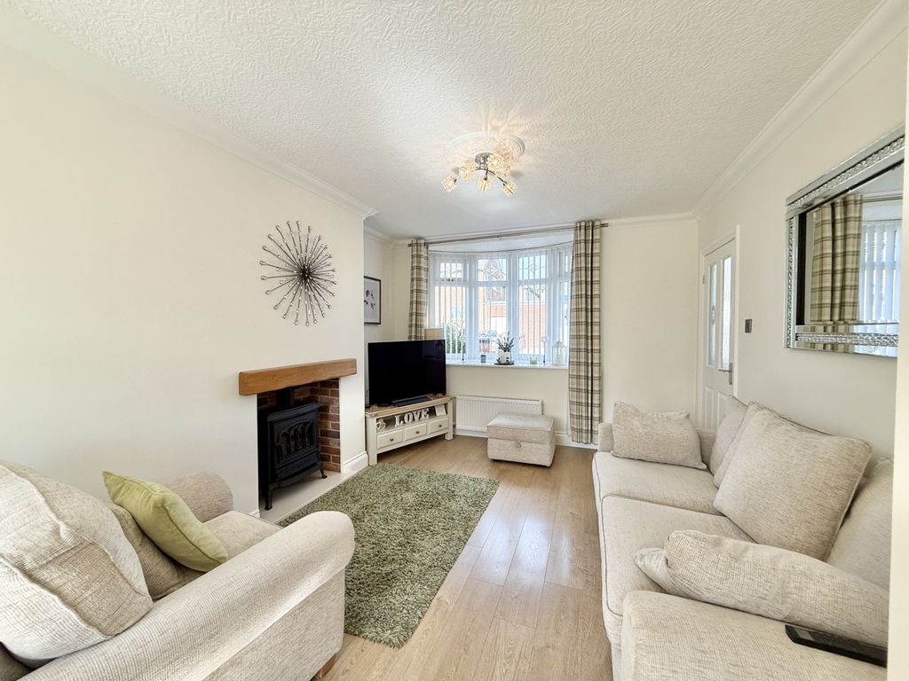 Property photo 3 of 25 Img_8208