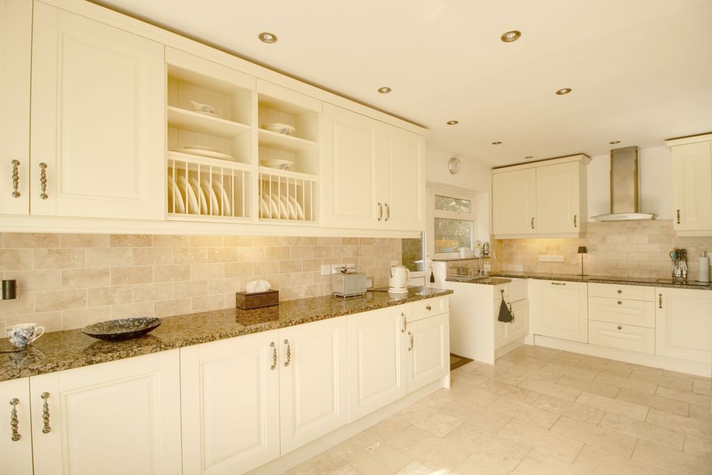 Property photo 3 of 25 Img_5451-Img_5453