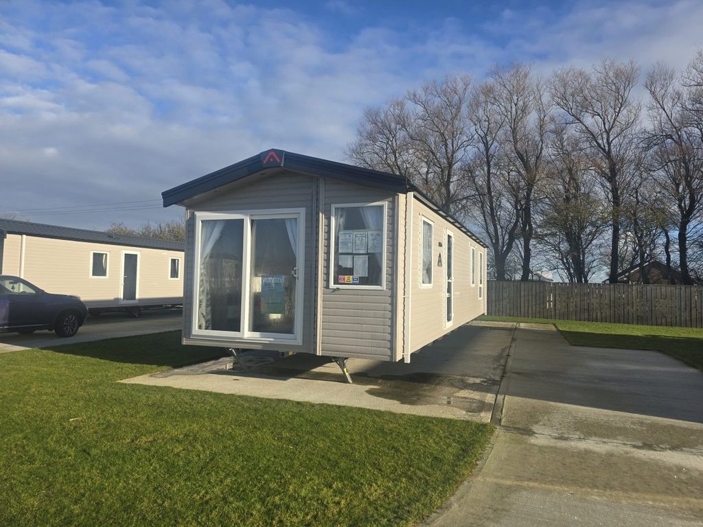 Property photo 1 of 4 2