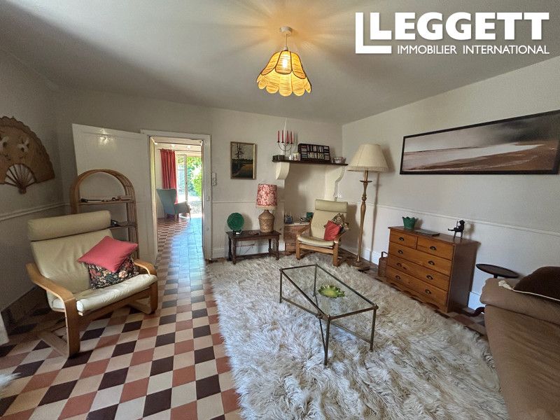 Property photo 3 of 10