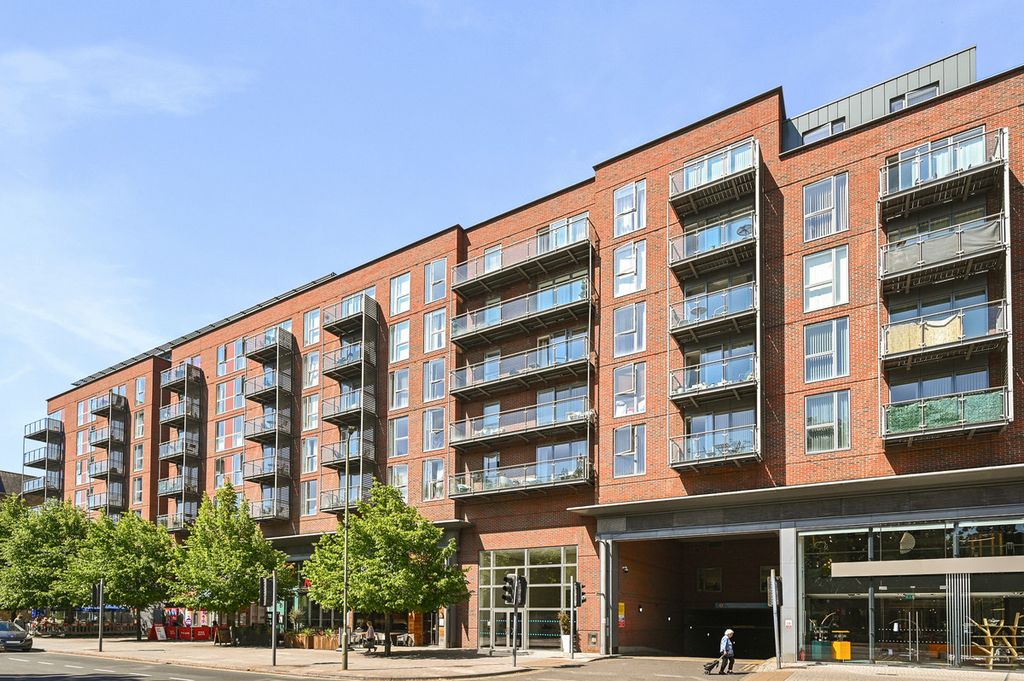 Property photo 1 of 13