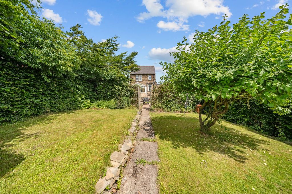 Property photo 3 of 41