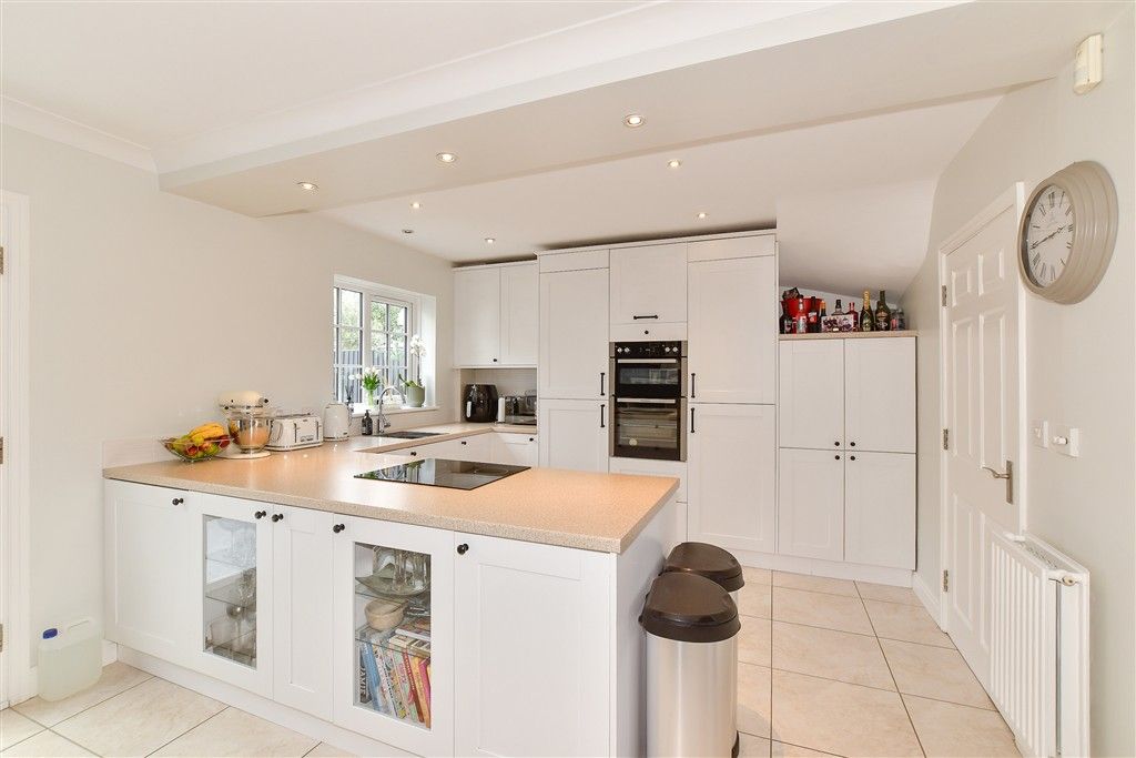 Property photo 3 of 16 Kitchen/ Diner