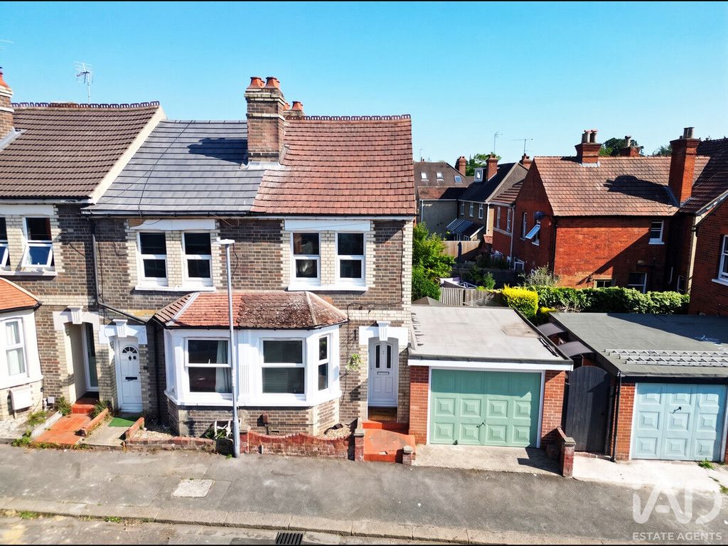 Property photo 1 of 19