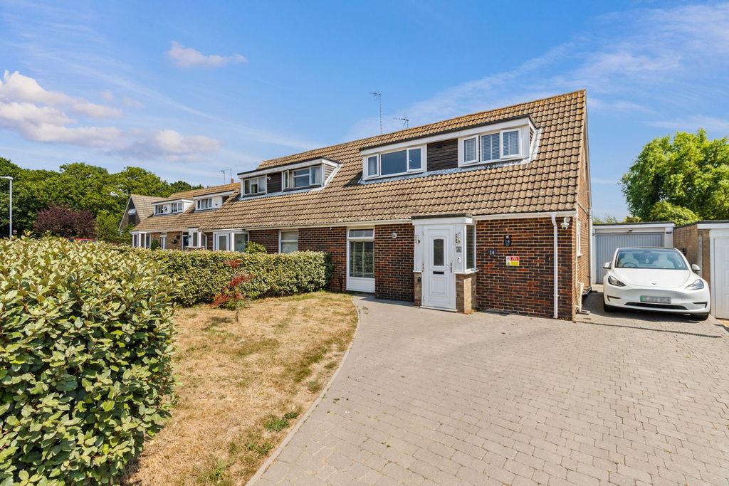 Property photo 1 of 34
